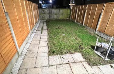 New Manchester City Getaway House with 2 FREE Parking - Foto 24