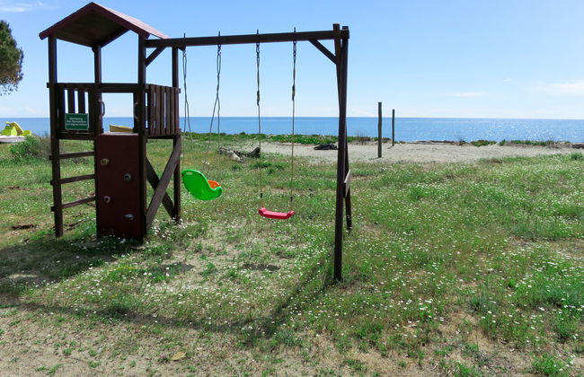 3 bedroom House in Talasani with garden and terrace - Photo 15