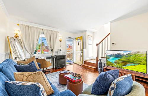 Book Now!- Fenced Yard - BBQ Grill & 4 Tvs -Luxury Getaway -Floyd's Freedom- - Foto 1