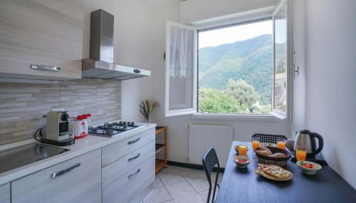 3 Bedroom Amazing Apartment In Avegno - Foto 5