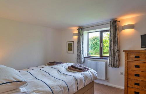 Finest Retreats - The Barn at Prowses Farm - Photo 18