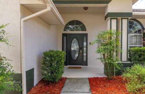 Modern Retreat Pool and Game Room - Foto 2