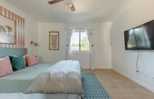 The Yorba Oasis w/Pool - Foto 22