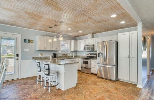 Pet-Friendly Beaufort Home with Private Yard - Foto 9