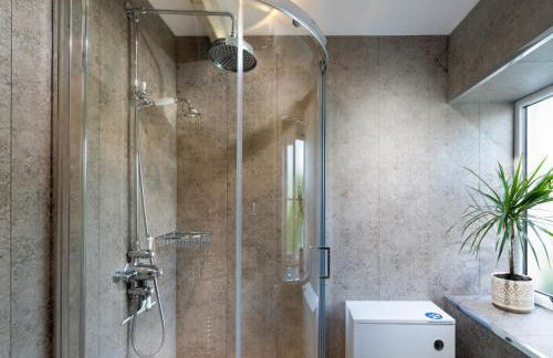 Clare's Cottage Near Cartmel - Dog Friendly, Homely, Aga, Log Burners, Disney Plus & Netflix - Foto 4