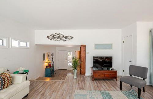 Charming Sonoma Cottage 2BD and 2BA Close to Plaza - Foto 8