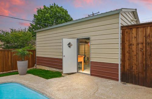 5BR w Pool, Golf Simulator, Game Room & EV Charger - Foto 49