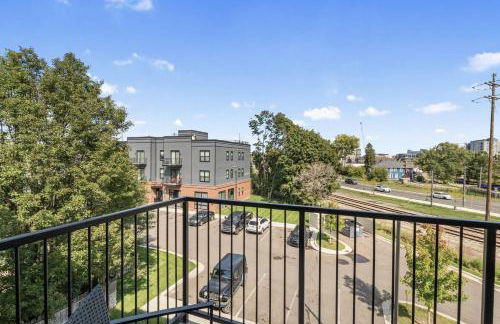 301 - Downtown Condo 1 Bedroom View of City With Fireplace - Foto 25