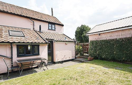 Columbine Cottage by The Suffolk Cottage Collection - Foto 6