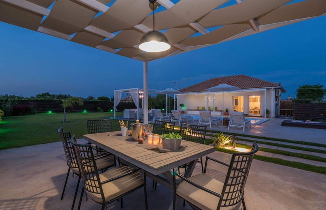 Madini Luxury Villa With Private Swimming Pool - Foto 7