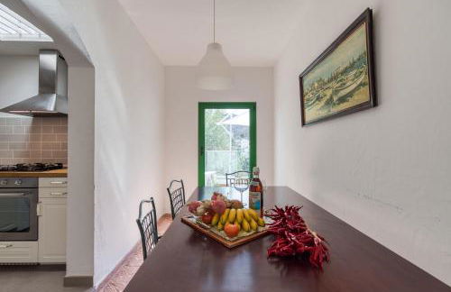 FAMILY COTTAGE AMONG OLIVE TREES - Photo 28