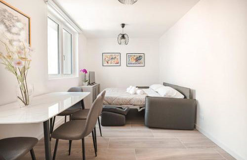 Free Parking Central Station Elegant Apartment - Foto 5