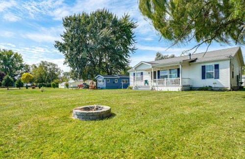 Lake View Dog-Friendly Home with Yard and Fire Pit! - Photo 21