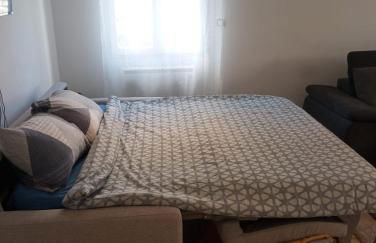 Studio dans une résidence sécurisée et calme avec place de parking - Foto 5