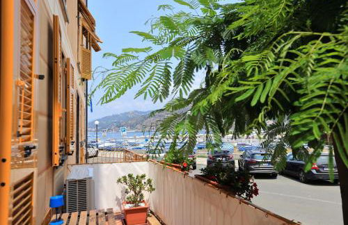 Adamaina - Sea view apartment with private garage - Foto 27