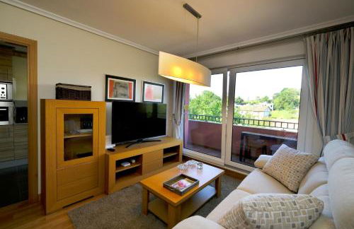 Comillas Pueblo El Capricho - Foto 2