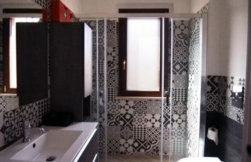 Transit, Train Station 20 min from Rome and Parking - Foto 2