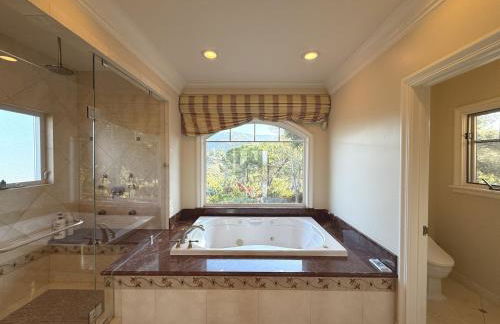 5BR Luxury with KTV, Pool, View, Near Stanford - Foto 41