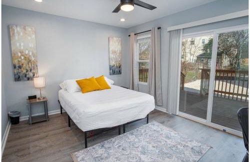 Adorable 4BR 2BA Close to Riverwalk and Downtown - Foto 28