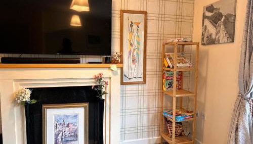 3 Bed Entire House - Runcorn - Photo 2, Game Room