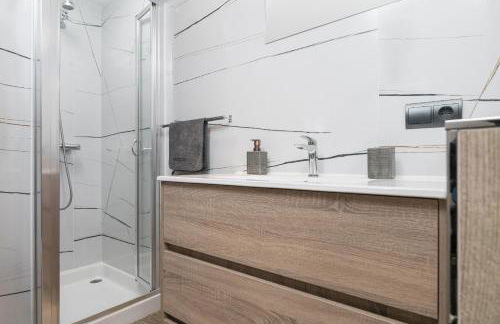 Suite Homes Agua - Photo 10