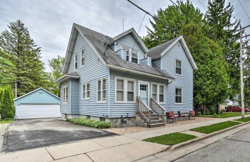 Walkable Lake Elkhart Apt Dine, Shop, Swim! - Foto 3