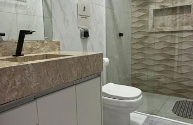 Apartamento completo ate 5 pessoas ou um quarto com sala e cozinha para 2 pessoas - Foto 2