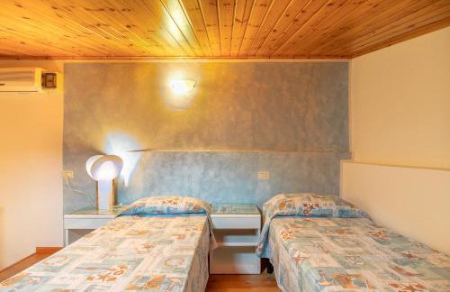 Simona Vista Mare - Photo 17