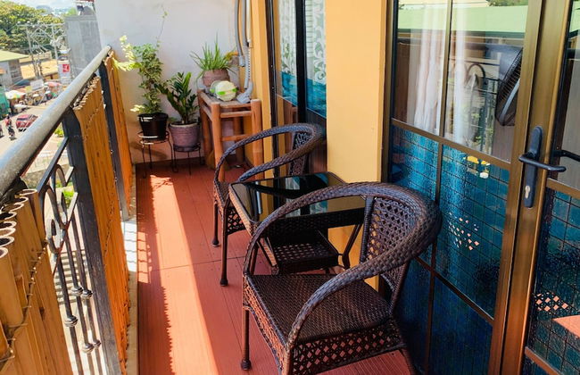 King Bed 2BR European Style City Center in Davao City Philippines - Foto 7