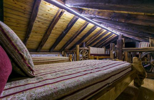 Stonehouse Marina - Estate With A Two Private Pools - Photo 73