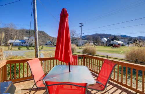 Less Than half Mi to Damascus Town Park Cozy Cabin with Deck - Foto 18