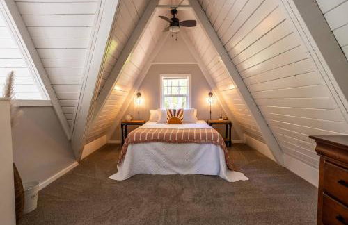 Private Wooded Escape Hot Tub Quiet Seclusion Fire Pit Games - Foto 4