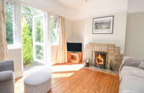 Meadowside, Troutbeck Bridge with offsite health club - Photo 16