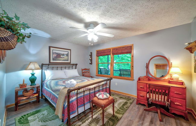 Mountain Community Home In Ellijay! Games, Private Hot Tub and Sunsets! - Foto 4