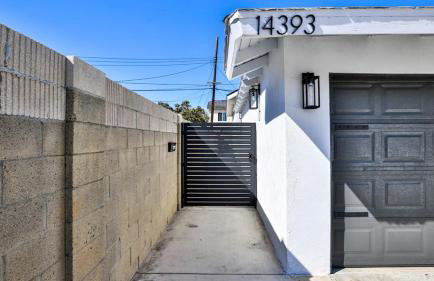 H&H New Built 2023 Hidden Gem Heart of OC 3 Queen Beds - Foto 37