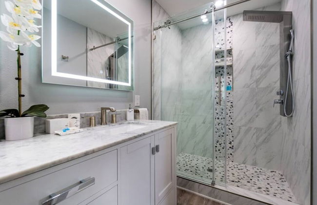 Villa Capri - Waterfront Retreat With Heated Pool - Foto 47