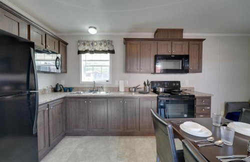 Cassopolis Cabin with On-Site Fishing Pier! - Foto 10