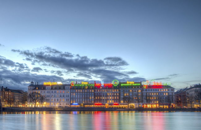 Sanders Constantin - Chic 2-bdr Apt With Balcony - Foto 19