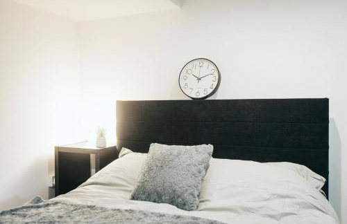 Modern Studio Flat l Sleeps 4 l Free Wifi l Leisure l One Castle Apartments - Foto 12