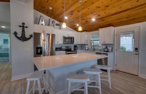 1 Min Walk to Beach and Private Heated Pool and Spa - Foto 9