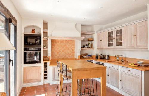 Superbe villa de 5 suites, climatisation, piscine, tennis, hauteurs de St Paul - Foto 50