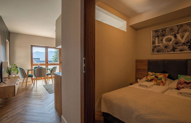 RentPlanet - Green Park Resort - Photo 9