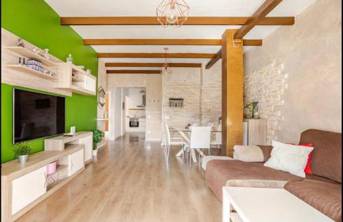 Apartamento con Vistas al mar y jacuzzi privado - Foto 3