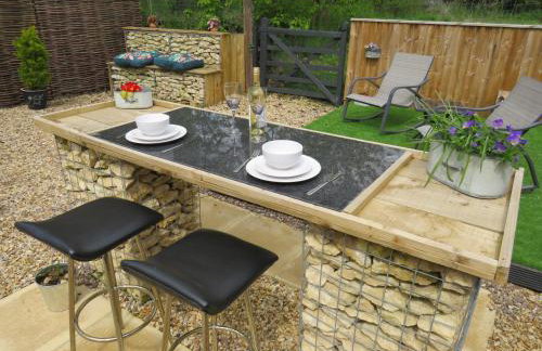 Private Garden Room - Rural Village - Foto 10