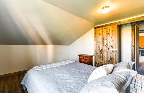 Wellsboro Farmhouse with Grill and Fire Pit! - Foto 24