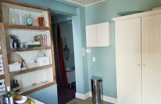 Purple House - Photo 37