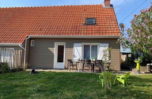 Maison spacieuse avec jardin et feu de bois et parking gratuit pour 3 voiture - Foto 12