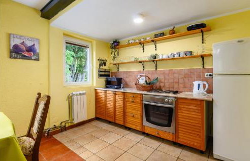 4 Bedroom Stunning Home In Jurani - Foto 18