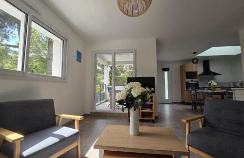 Appartement neuf 62 m², 5 couchages, à 250 m de la plage - balcon, jardin privé, et parking inclus - FR-1-364-111 - Foto 3