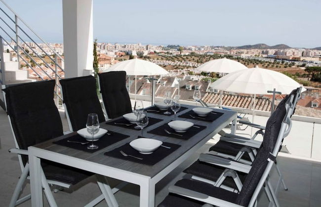 Luxury villa with heated pool - Foto 52